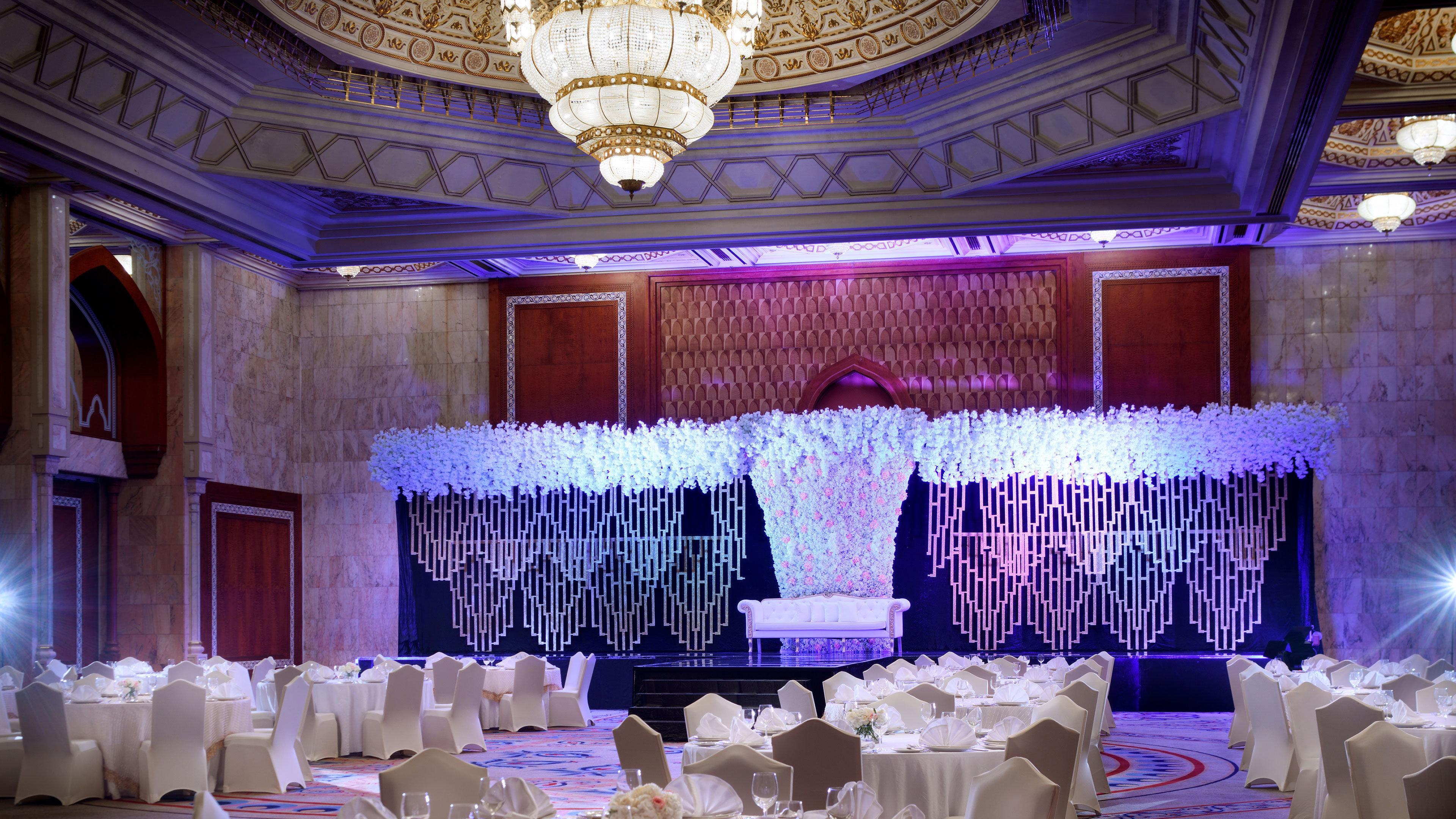 Intercontinental By Ihg 5* Абу-Даби